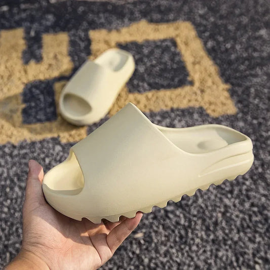 Coconut Slippers with Thick Soles High-quality Outdoor Wear Resistance and A Sense of Stepping on Poop Suitable for Home Use